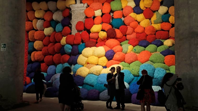 Art | EU threatens to cut funding for the Venice Biennale if Russia participates