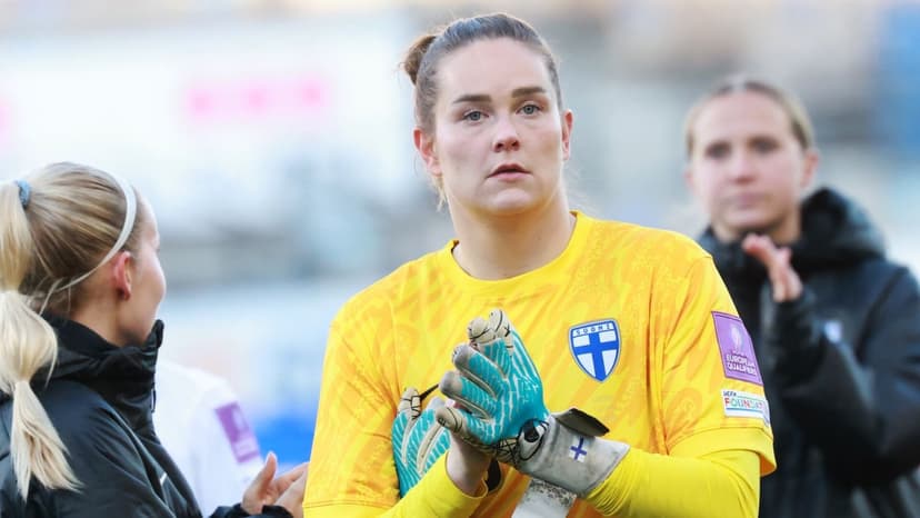 Jalkapallo | Helmareiden Katriina Talaslahti ei torjunut Latvia-voitossa kertaakaan: “Tavoitteeni on olla ykkösmaalivahti”