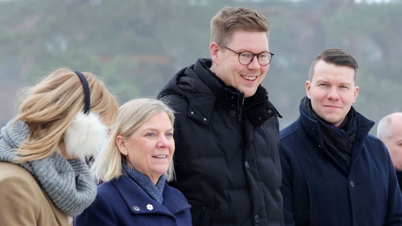 Turvallisuuspolitiikka | Lindtman harkitsisi suomalaissotilaita Gotlantiin, tukee Suomen Nato-joukon muuttamista pysyväksi