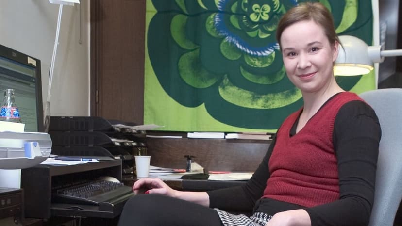 TV Review | No one would want to remember the dick card, but now they have to