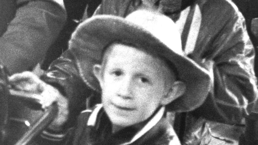 HS 50 years ago 28.2.1976 | Silent and pale tourists arrived