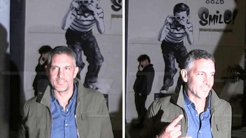 'RHOBH's Mauricio Umansky Denies New Relationship, Says He's Single & Happy