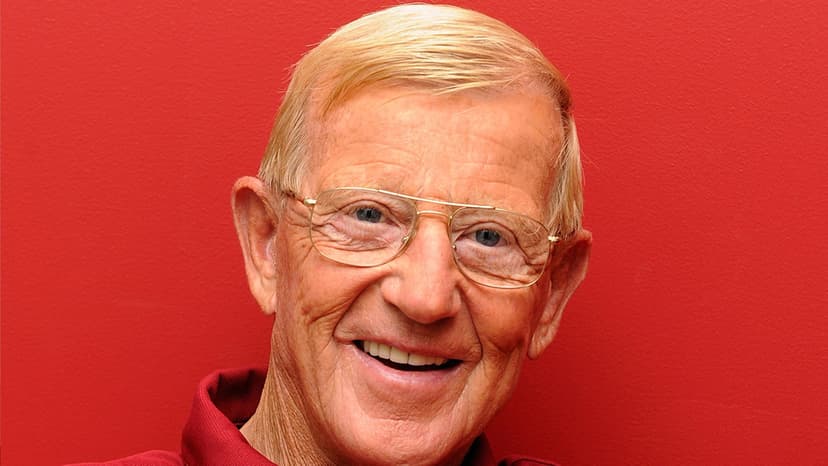Legendary Former Notre Dame Head Football Coach Lou Holtz Dead At 89