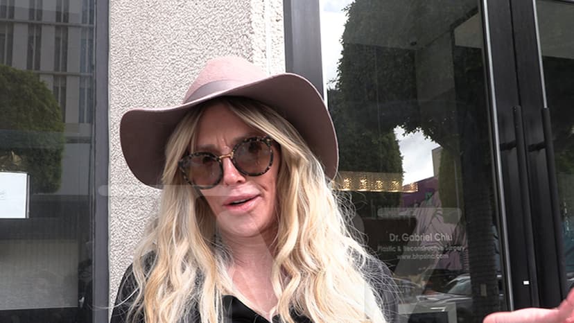 Brandi Glanville's Facial Disfigurement Caused by Ruptured Breast Implant