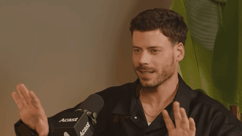 François Arnaud Discusses Parents Watching 'Heated Rivalry'