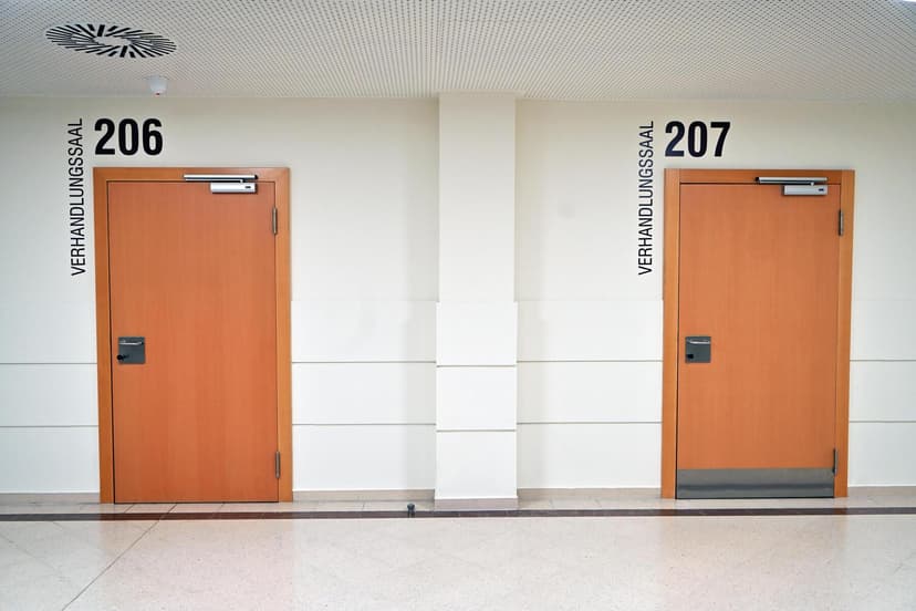 Neonazis Sentenced for Attacking Musician in Vienna Subway