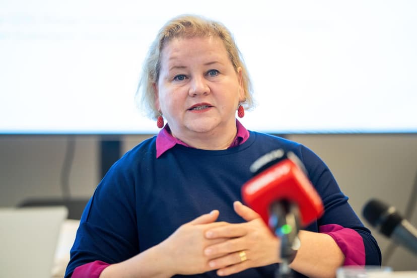 Austrian Health Minister Proposes Fee Cap for Private Doctors