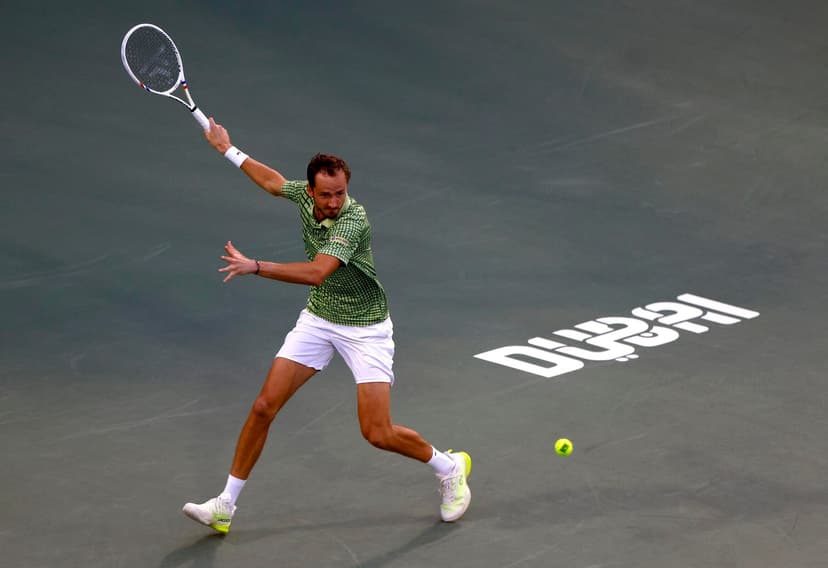 Auch die Tennisprofis Medwedew und Rublew sitzen in Dubai fest