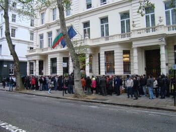Bulgarians in UK Demand Constitutional Court Review Voting Section Limits