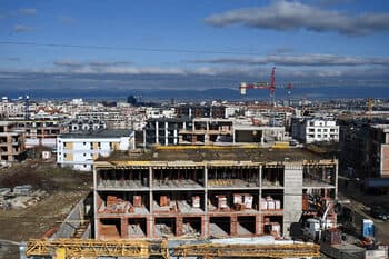 Residents of Sofia Neighborhood Face Access Issues Due to Lack of Streets