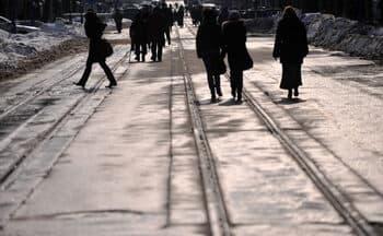 Sofia Conducts Anti-Icing Operations Amid Freezing Temperatures