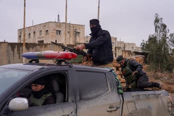 ISIS Claims Responsibility for Attacks on Syrian Military in Mayadin