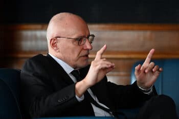 Bulgarian National Bank Governor: Euro Not a Standalone Guarantee for Stability