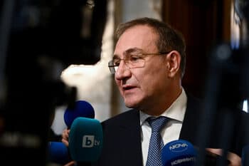 Bulgarian Socialist Party Supports Extension Budget