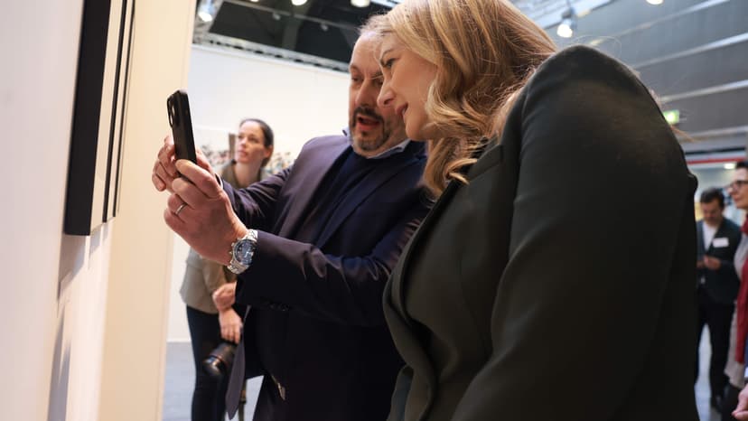 Grand Duchess Stéphanie visits the Spring Salon of the CAL