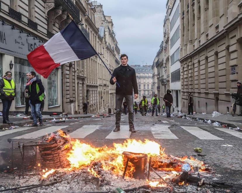 Politics Without Politicians by Hélène Landemore review – could we get rid of Farage, Truss and Trump?