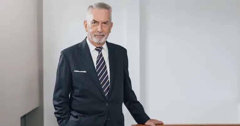 The ‘English Warren Buffett’ Just Dumped Half His Alphabet Stake