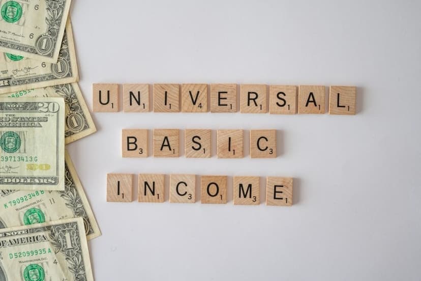 Joe Rogan Discusses Universal Basic Income, Suggests $200K Per Adult is 'Reasonable'