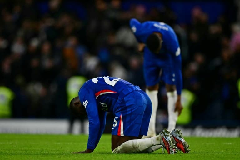 Chelsea, Aston Villa held in blow to Champions League hopes