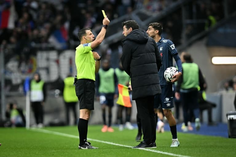 Stumbling Lyon miss chance to retake third in Ligue 1
