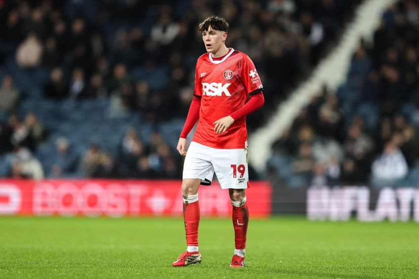 Forgotten Liverpoool youngster could offer Arne Slot a defensive solution