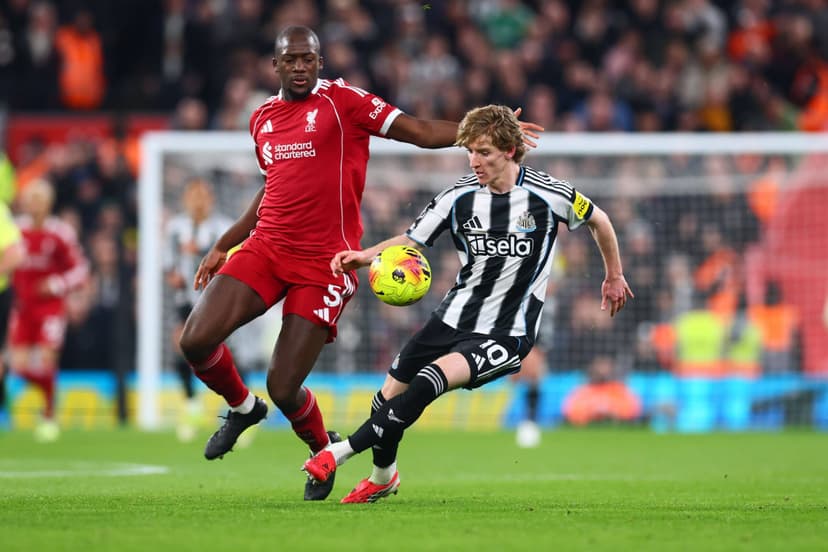 Liverpool Set for 'Critical' Contract Talks with Defender Konate