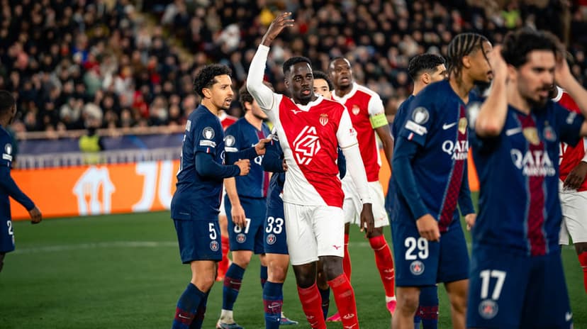 AS Monaco Loses First Leg to PSG with 10 Men