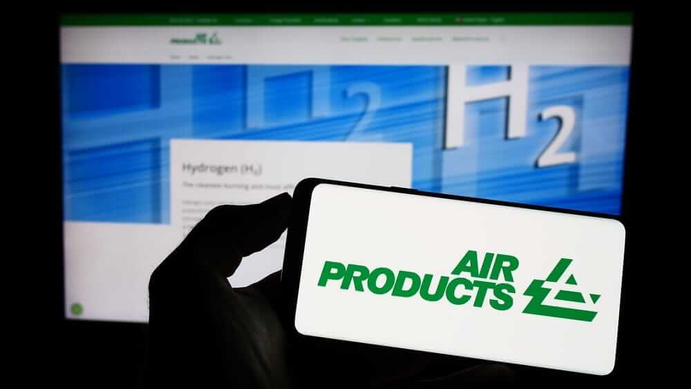 Wall Street Analysts' Outlook on Air Products and Chemicals Stock