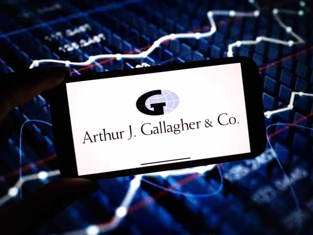 Are Wall Street Analysts Predicting Arthur J. Gallagher Stock Will Climb or Sink?