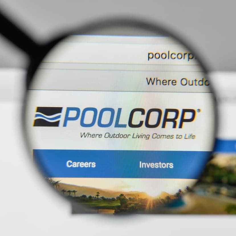 Analyst Estimates and Ratings for Pool Corporation Stock