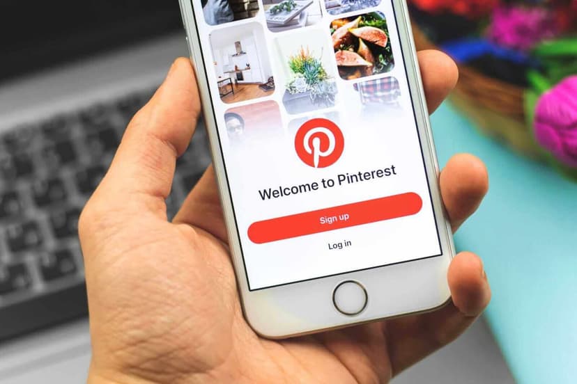 Pinterest Stock Declines Due to Tariffs, Analysts Advise Buying the Dip