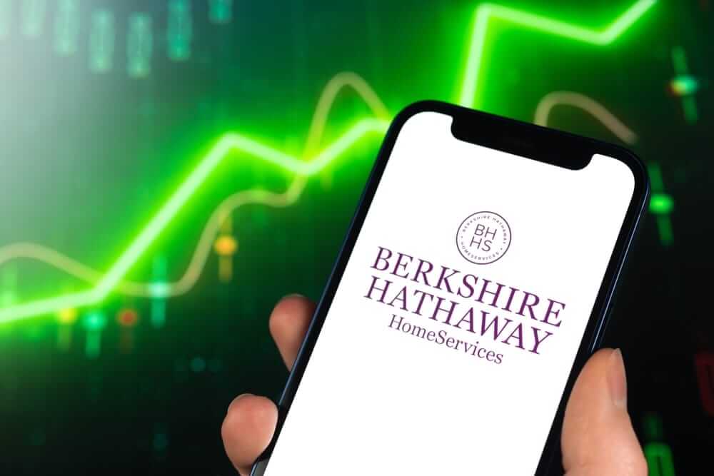 ‘Companies Die for Many Reasons’ But ‘Old Age Itself Is Not Lethal’: Can Greg Abel Keep Berkshire’s ‘Youthful’ Energy Alive After Replacing Warren Buffett?