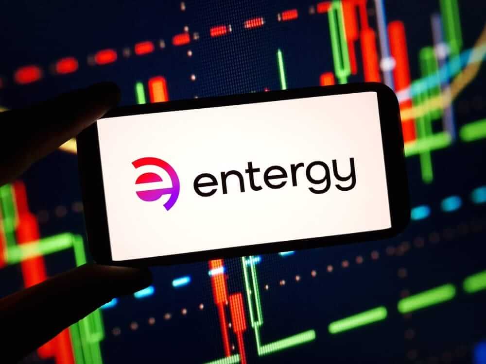 Entergy Stock Performance Compared to Dow