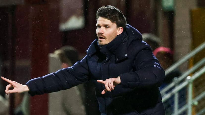 Rohl on Chermiti, 'statement' v Hearts & Barron latest