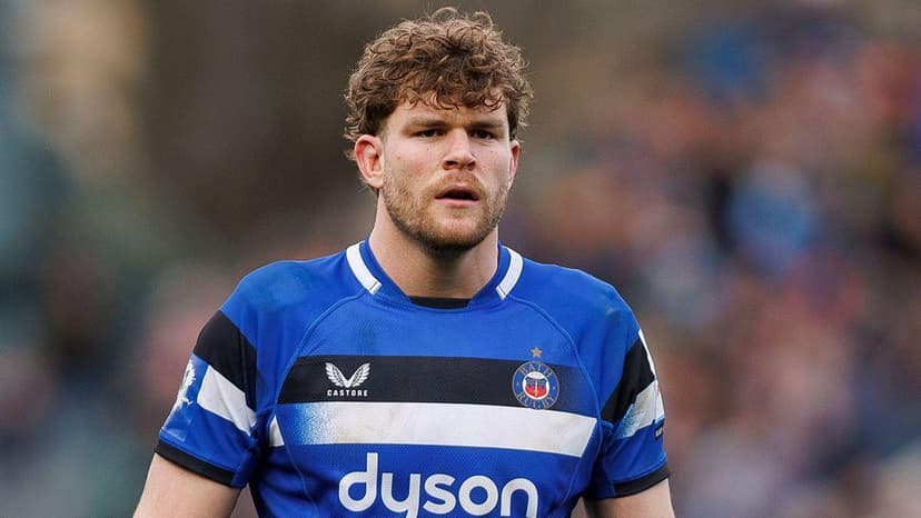 Bristol bring in back row Staddon for 2026-27