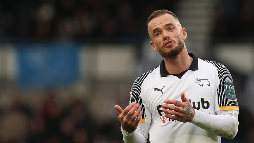 Derby take up option to keep Ward until 2027