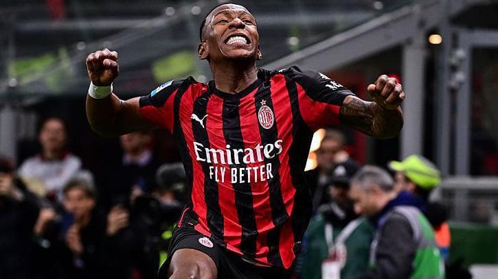 Inter and Italy defender Bastoni injured during Milan derby