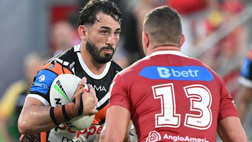 Leeds Rhinos Sign Australian Centre Jack Bird to Two-Year Deal