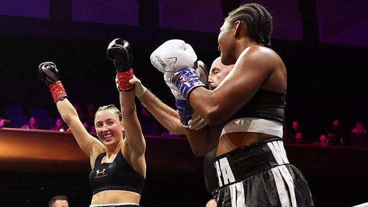 Olympian Jones earns knockout win on boxing debut