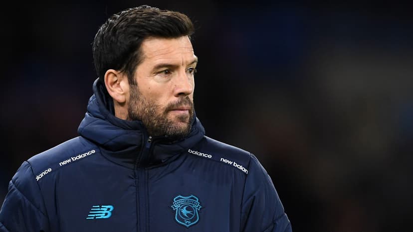 Cardiff City Goalkeeper Bench Omission Explained by Barry-Murphy