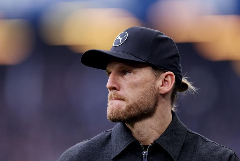 Gladbach Coach Eugen Polanski Under Pressure Amid Team Slump