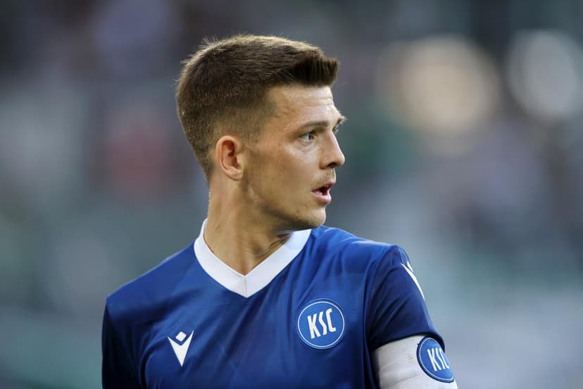 Karlsruher SC Ends Winless Streak with Victory Over Holstein Kiel in 2. Bundesliga