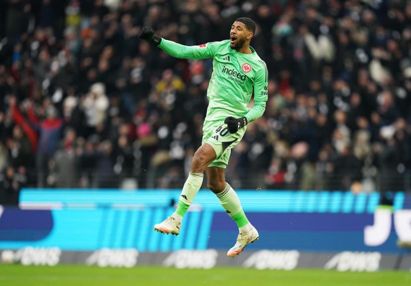 Eintracht Frankfurt Secures Clean Sheet Against Gladbach