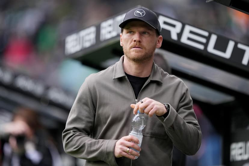 Polanski calls for "absolute commitment" but swears Kane's absence won't alter Gladbach's plans