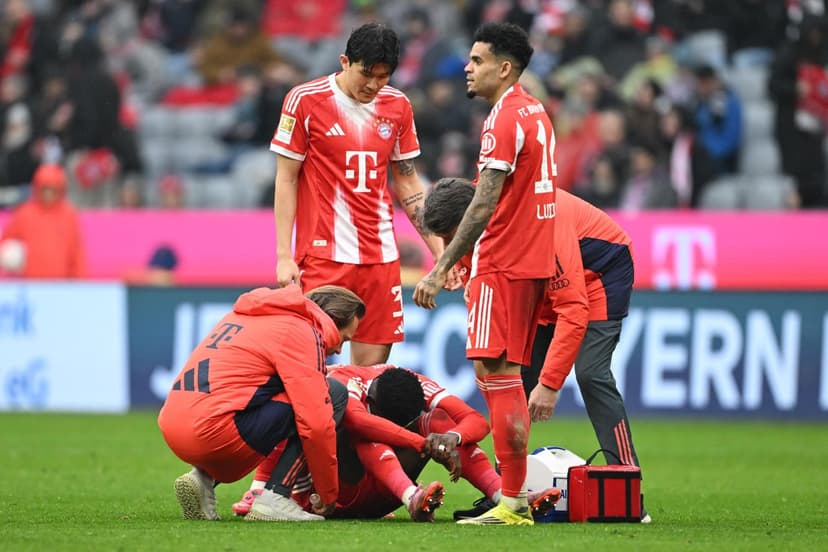 Injury update for Bayern's Alphonso Davies