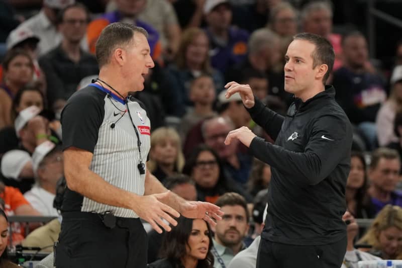 Phoenix Suns Coach Jordan Ott Frustrated After Loss to Blazers