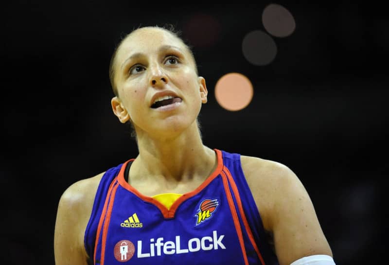 Valley Suns honor Phoenix Mercury’s legacy with special edition uniforms