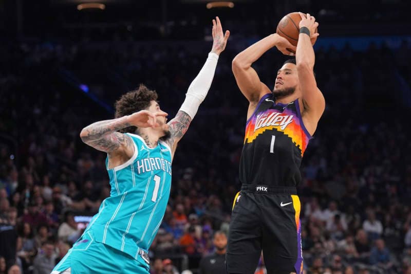 Phoenix Suns cool down Charlotte Hornets as postseason hunt continues