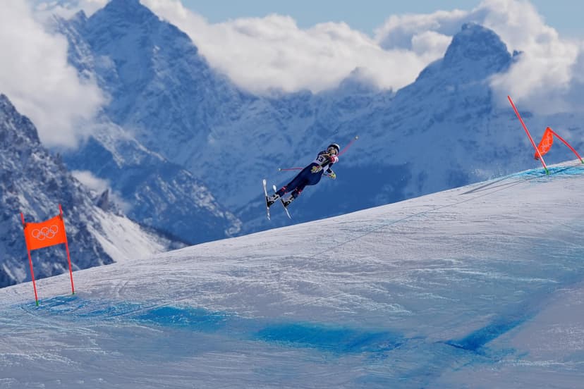 Lindsey Vonn Discharged from Hospital After Olympic Crash