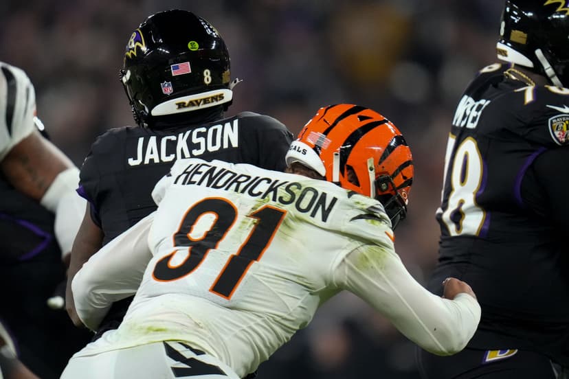 Ja'Marr Chase, Ted Karras react to Trey Hendrickson-to-Ravens news